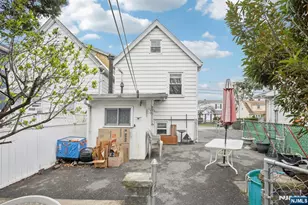 17 Emma Pl, Clifton, NJ 07013 - Photo 31