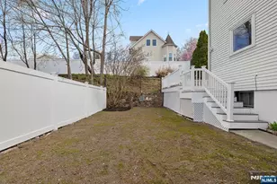 346 Carmita, Rutherford, NJ 07070 - Photo 39