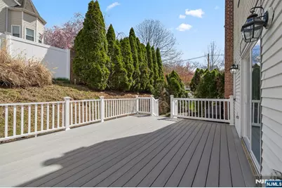 346 Carmita, Rutherford, NJ 07070 - Photo 37