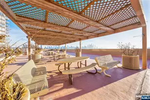 6040 Blvd East 3J, West New York, NJ 07093 - Photo 17