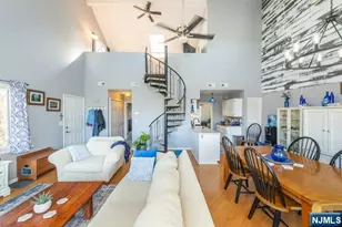 2 Falkenstein Dr 2, Vernon, NJ 07462 - Photo 3