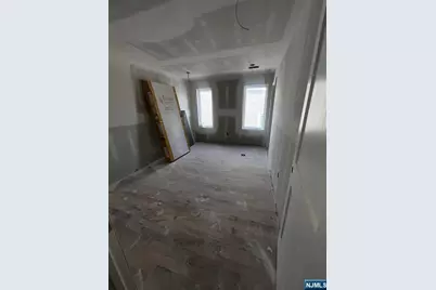 678 18th Street, Newark, NJ 07103 - Photo 5