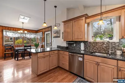 24 Broadway, West Milford, NJ 07480 - Photo 5