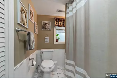 24 Broadway, West Milford, NJ 07480 - Photo 15