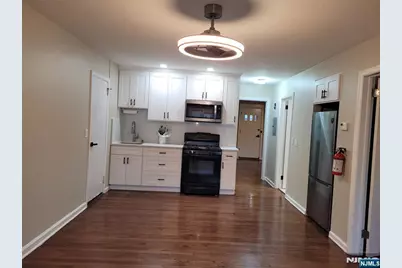 293 Center Street 1st Floor #1st Floor, Orange, NJ 07050 - Photo 11