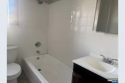 2333 Hudson Terrace, Fort Lee, NJ 07024 - Photo 7