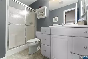 2309 Hemingway Ln 2309, Mahwah, NJ 07430 - Photo 15