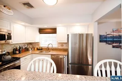 11 S Maple Avenue 11 B #11 B, Park Ridge, NJ 07656 - Photo 7