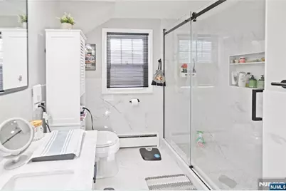 154 Orchard Street, Elmwood Park, NJ 07407 - Photo 5