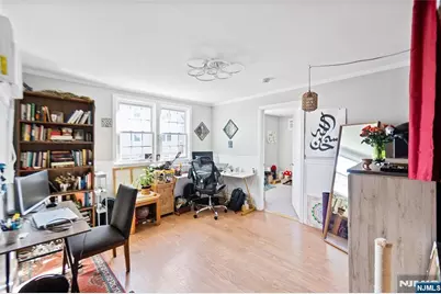 154 Orchard Street, Elmwood Park, NJ 07407 - Photo 11