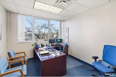 333 Old Hook Road 200 #200, Westwood, NJ 07675 - Photo 17