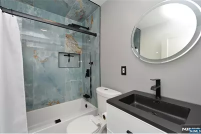 483 Mount Prospect Avenue, Clifton, NJ 07012 - Photo 7