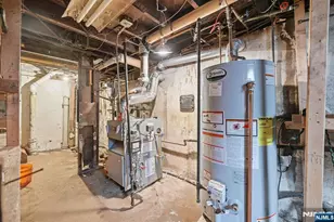 192 Kings Ct, Teaneck Township, NJ 07666 - Photo 33