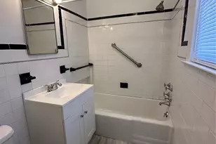 289 Livingston Ave 1st Fl, Lyndhurst Township, NJ 07071 - Photo 21