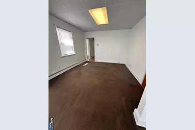 289 Livingston Avenue 1st Fl #1st Fl, Lyndhurst Township, NJ 07071 - Photo 17