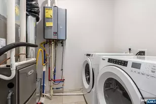 34 Arnold Dr 5409, Wood Ridge, NJ 07075 - Photo 13