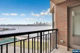 20 Ave At Port Imperial 237, West New York, NJ 07093 - Photo 17