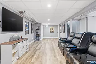 194 Ramapo Valley Rd, Oakland, NJ 07436 - Photo 21