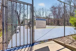 403 Poets Way 403, Mahwah, NJ 07430 - Photo 21