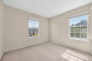 403 Poets Way 403, Mahwah, NJ 07430 - Photo 11