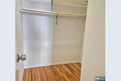 91 Myrtle Avenue 1 #1, Edgewater, NJ 07020 - Photo 9