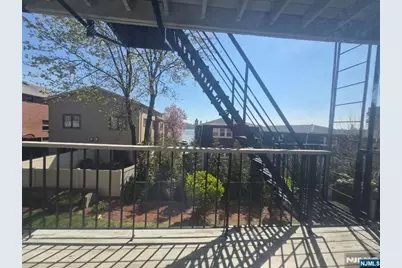 91 Myrtle Avenue 1 #1, Edgewater, NJ 07020 - Photo 11