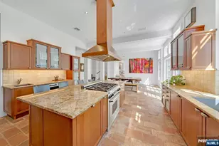 7 Charney Pl, Alpine, NJ 07620 - Photo 7