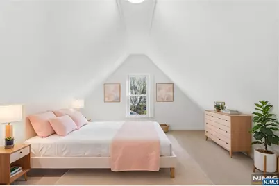 56 Holmes Street, Belleville, NJ 07109 - Photo 17