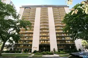 150 Overlook Ave 7A, Hackensack, NJ 07601 - Photo 39