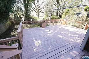 52 Surrey Ln, Tenafly, NJ 07670 - Photo 21