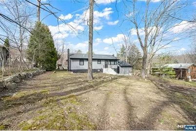 132 Upper High Crest Road, West Milford, NJ 07480 - Photo 33