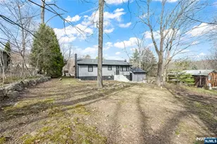 132 Upper High Crest Rd, West Milford, NJ 07480 - Photo 33