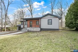 132 Upper High Crest Rd, West Milford, NJ 07480 - Photo 3