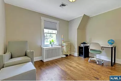 343 N Monroe Street, Ridgewood, NJ 07450 - Photo 15