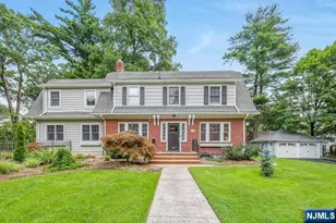 343 N Monroe St, Ridgewood, NJ 07450 - Photo 1