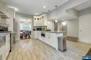 343 N Monroe St, Ridgewood, NJ 07450 - Photo 11