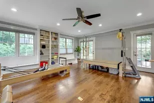 343 N Monroe St, Ridgewood, NJ 07450 - Photo 9