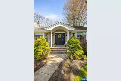 548 Rivervale Road, River Vale Township, NJ 07675 - Photo 3