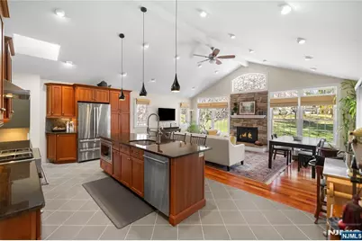 548 Rivervale Road, River Vale Township, NJ 07675 - Photo 15