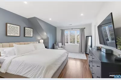 60 Tanager Court, Wayne, NJ 07470 - Photo 7