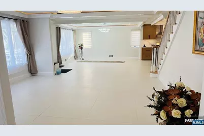 815 Highland Avenue, Paramus, NJ 07652 - Photo 3