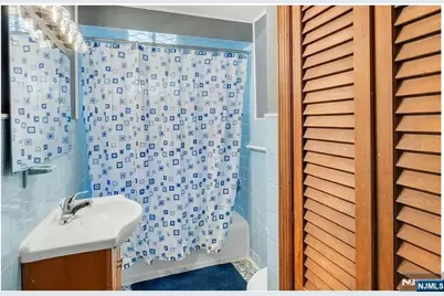 649 New Jersey Avenue 1 #1, Lyndhurst Township, NJ 07071 - Photo 9