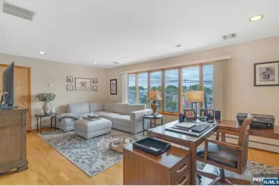 245 Wilson Avenue, Lyndhurst Township, NJ 07071 - Photo 19