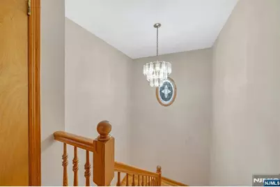 245 Wilson Avenue, Lyndhurst Township, NJ 07071 - Photo 17