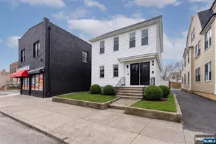 135 Tremont Ave, East Orange, NJ 07018 - Photo 3