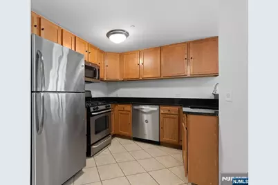 4301 Park Avenue 6D #6D, Union City, NJ 07087 - Photo 7