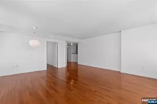 4301 Park Ave 6D, Union City, NJ 07087 - Photo 5