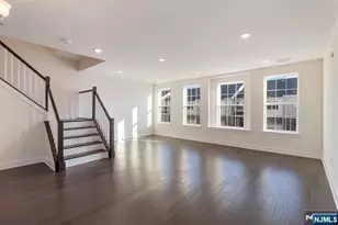 28 Colgate Dr 905, Morristown, NJ 07960 - Photo 3