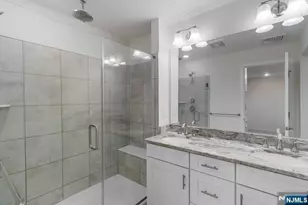28 Colgate Dr 905, Morristown, NJ 07960 - Photo 9