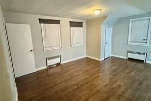 373 Floral Ln, Saddle Brook Township, NJ 07663 - Photo 3